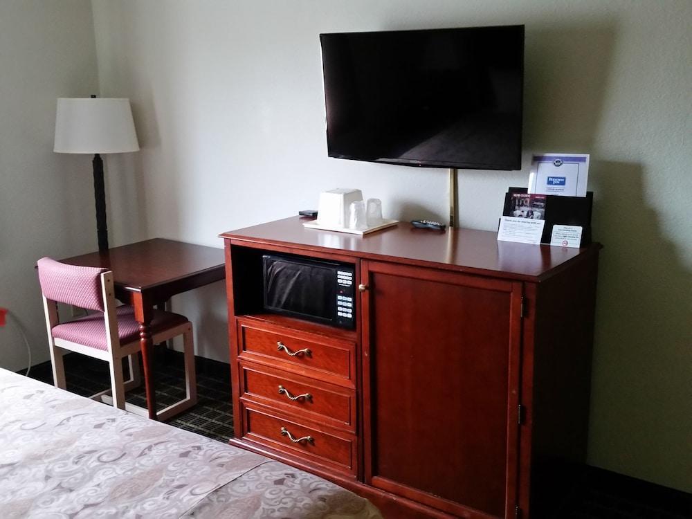 Rodeway Cedar Rapids